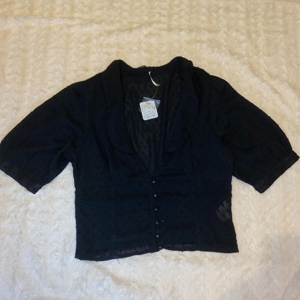 Free People crop black shirt